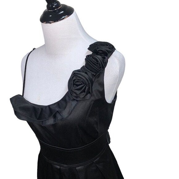 Speechless Women's One Shoulder Dress Size Jr 7 NWT Satin Black Floral Applique - Picture 4 of 9